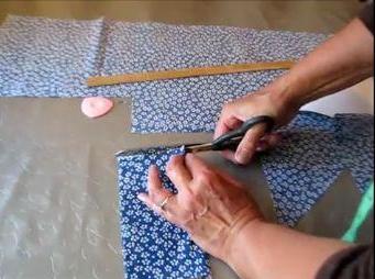 Как сшить фартук из рубашки за 15 минут: видео